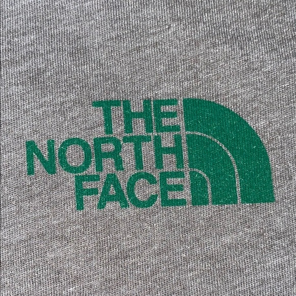 North Face Box Tee - Picture 2 of 5